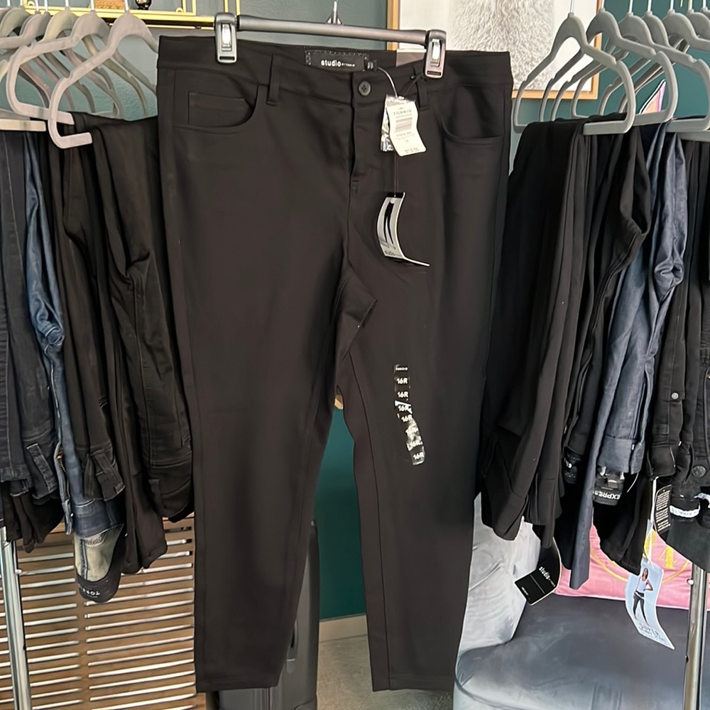 NWT studio by torrid business or casual black pants